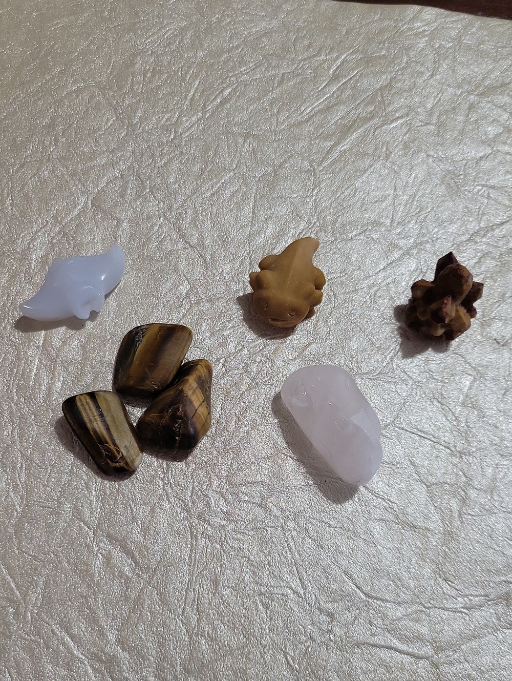 Mixed Tumbled Stones and Crystal Figurines Lot Of 7
